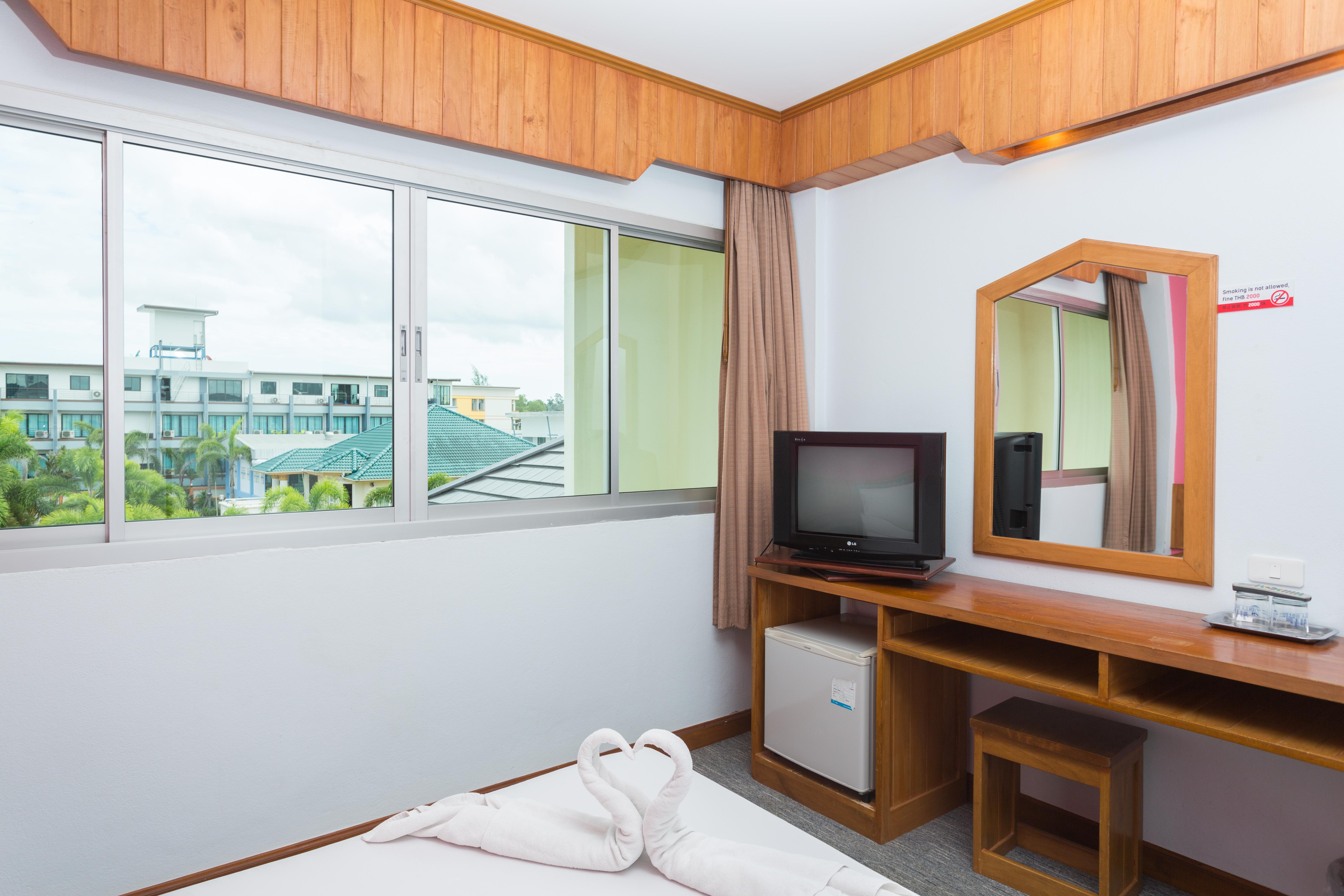 Riverside Hotel Krabi Bagian luar foto