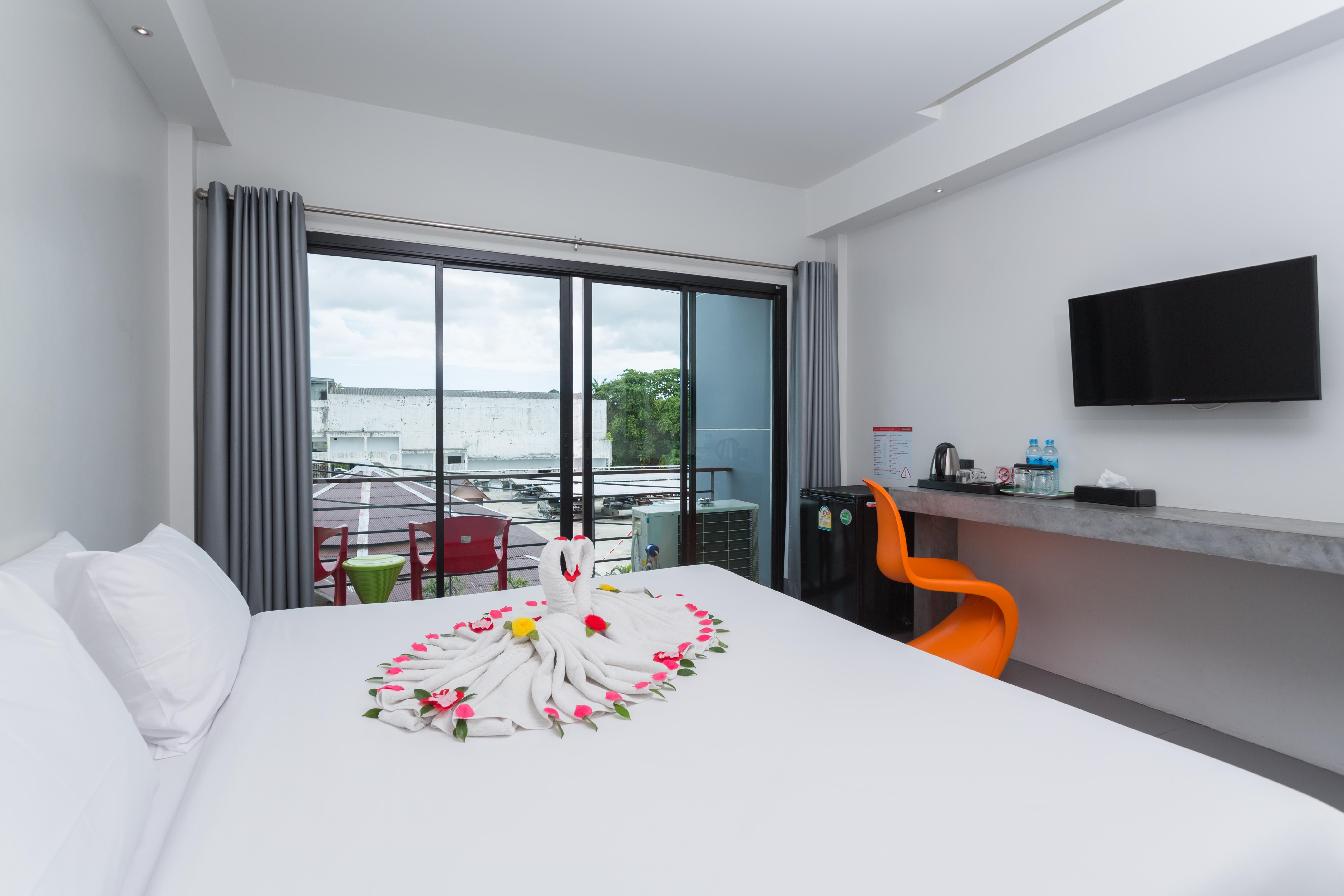 Riverside Hotel Krabi Bagian luar foto