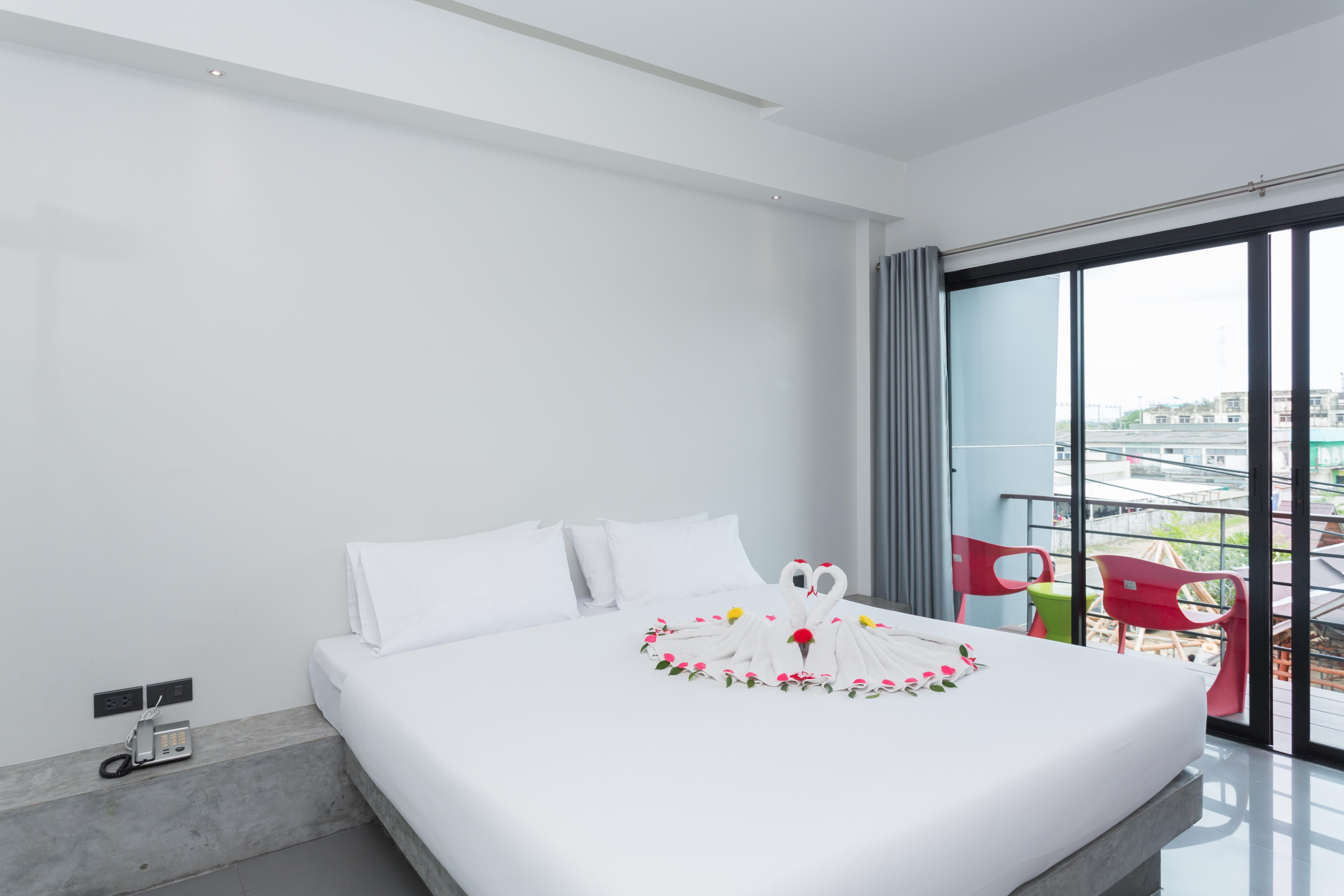 Riverside Hotel Krabi Bagian luar foto