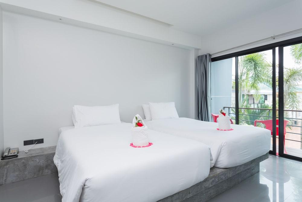 Riverside Hotel Krabi Bagian luar foto