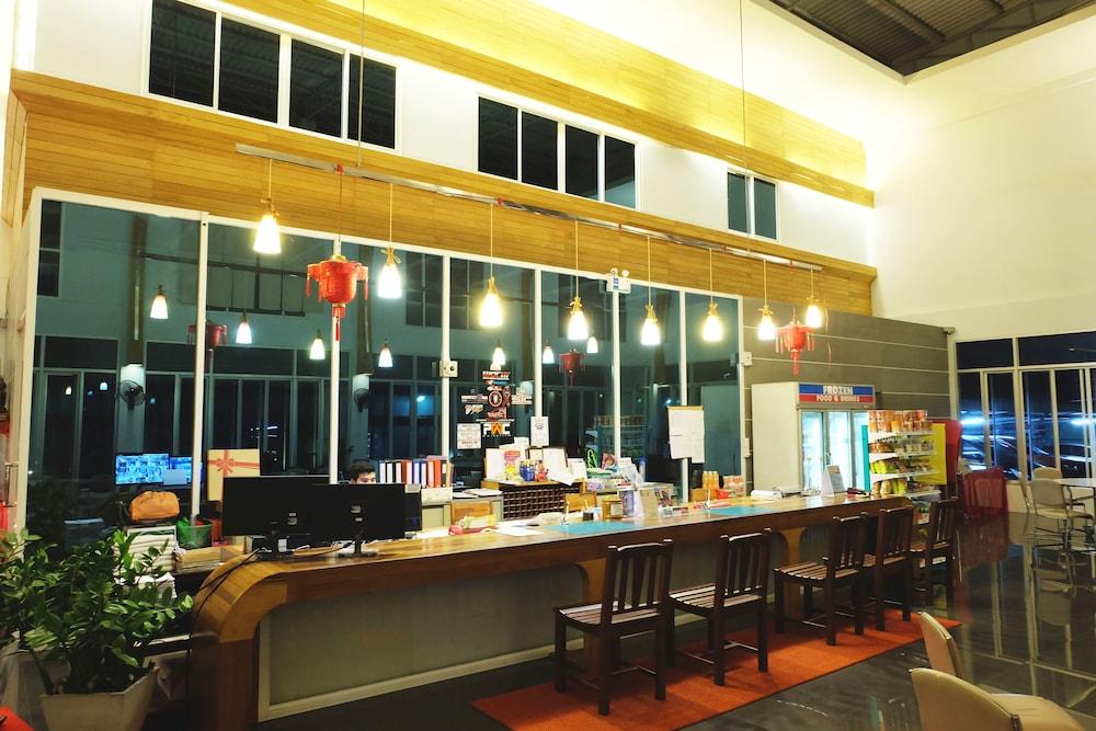 Riverside Hotel Krabi Bagian luar foto